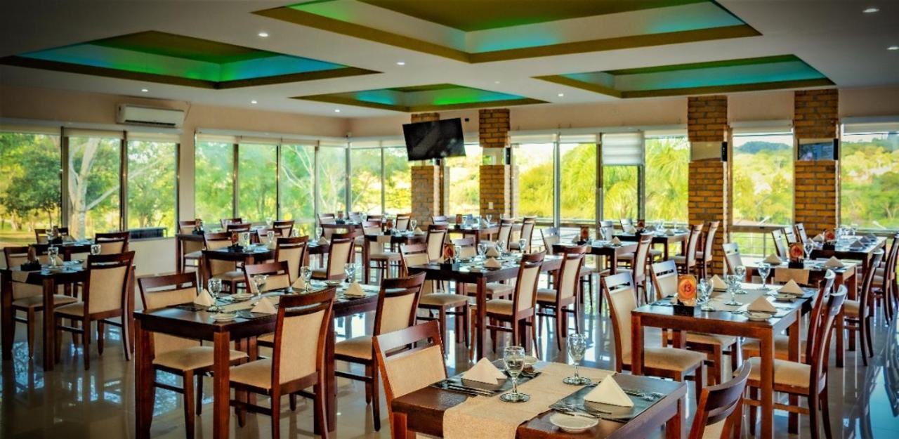 Austral Hotel Dos de Mayo 外观 照片