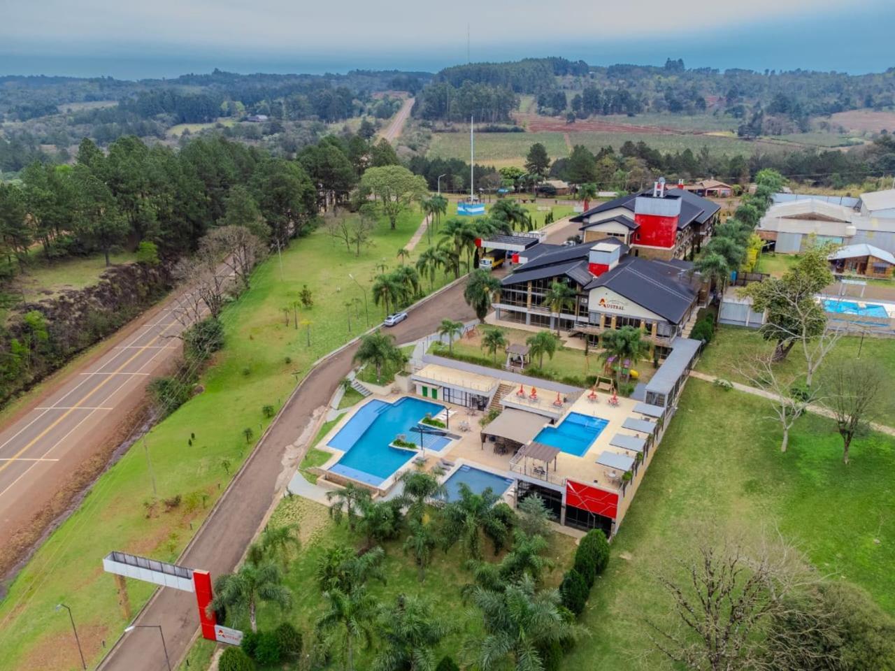 Austral Hotel Dos de Mayo 外观 照片