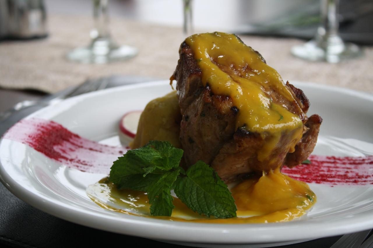 Austral Hotel Dos de Mayo 外观 照片